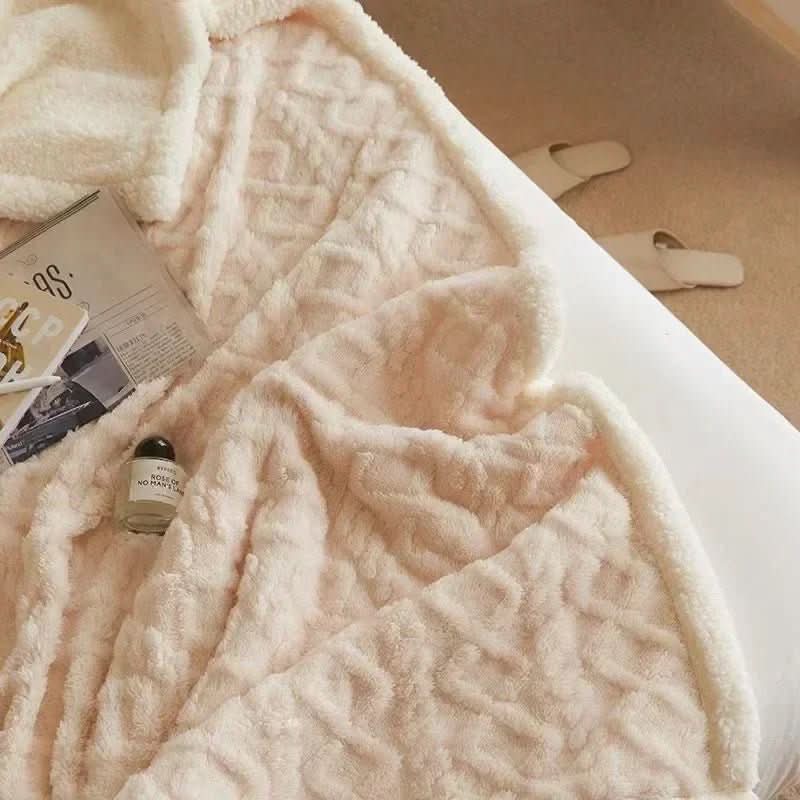 Blanket Double-Sided Plush Machine Washable Waterproof
