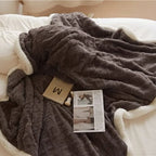 Blanket Double-Sided Plush Machine Washable Waterproof