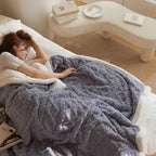 Blanket Double-Sided Plush Machine Washable Waterproof