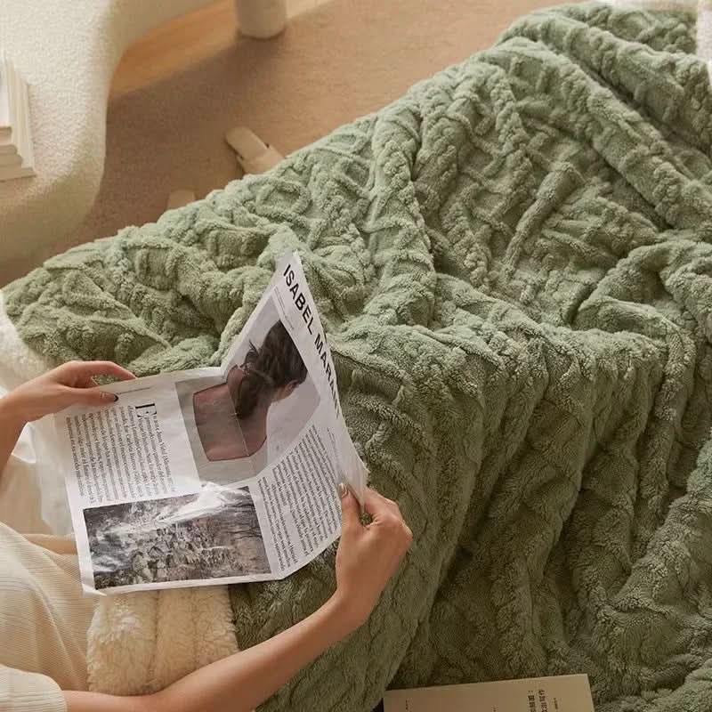 Blanket Double-Sided Plush Machine Washable Waterproof