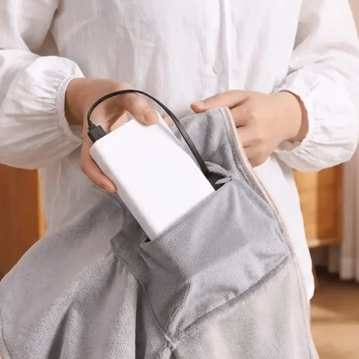 Wearable Heated Blanket USB-Powered Three Heat Settings Fleece-Lined