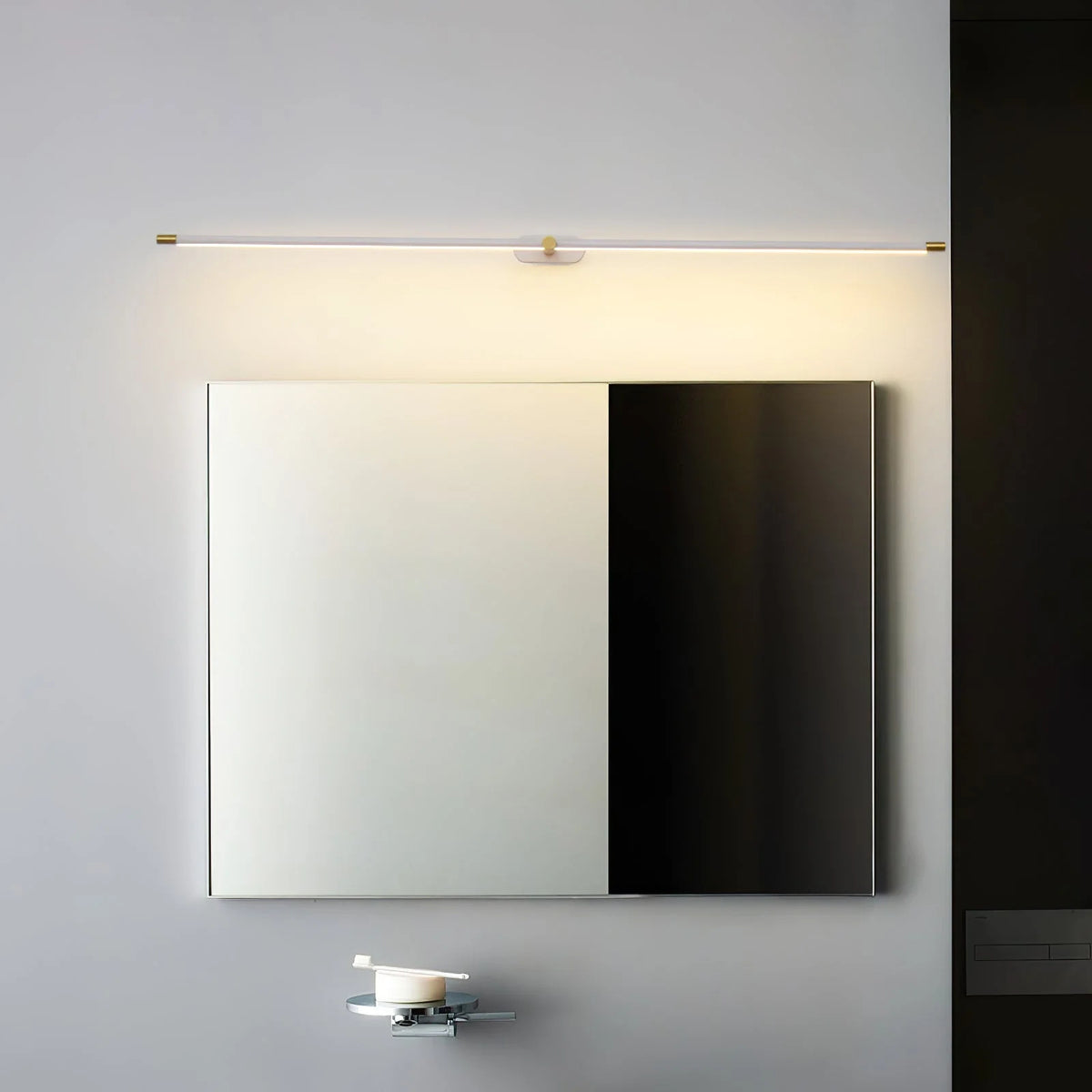 Wall Sconce USB Rechargeable 3-Color Light Remote Dimming