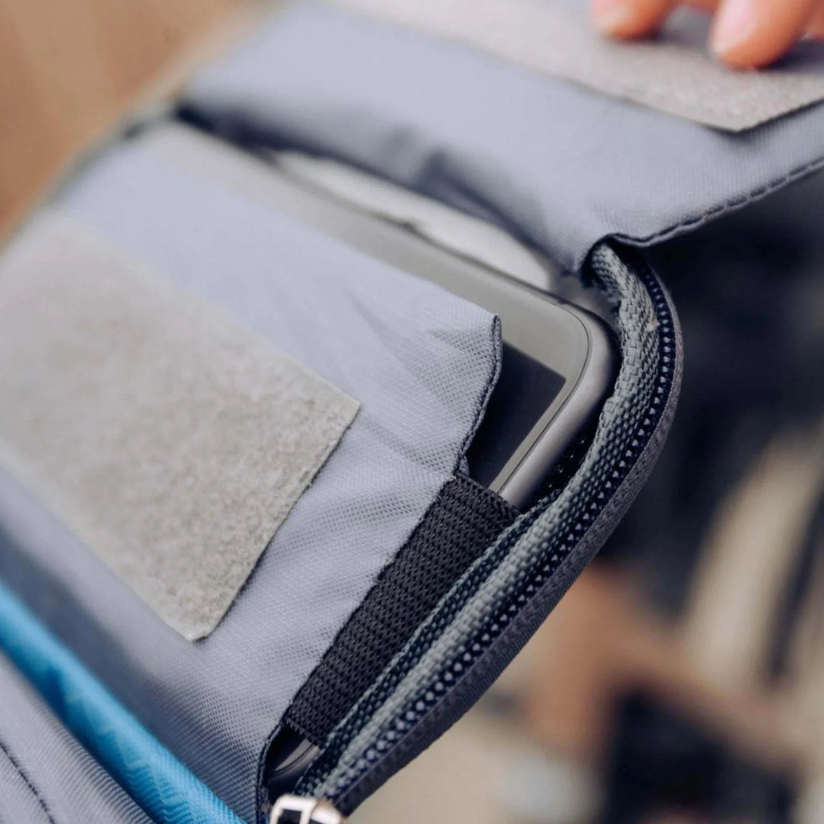 Bicycle Handlebar Bag Touchscreen Window Water-Resistant Nylon