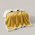 Blanket Double-Sided Polyester Fleece Lightweight & Machine-Washable