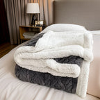 Blanket Double-Sided Polyester Fleece Lightweight & Machine-Washable