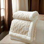 Blanket Double-Sided Polyester Fleece Lightweight & Machine-Washable