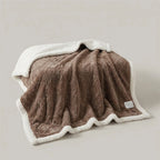 Blanket Double-Sided Polyester Fleece Lightweight & Machine-Washable
