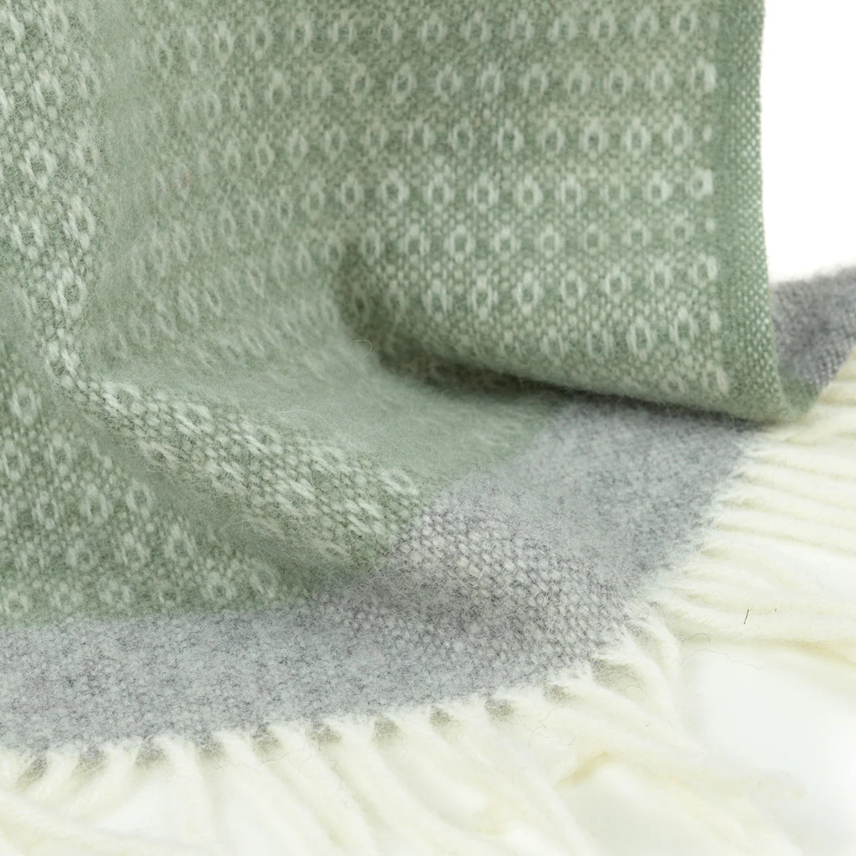 Blanket Organic Lambswool Knitted Texture With Fringed Edge