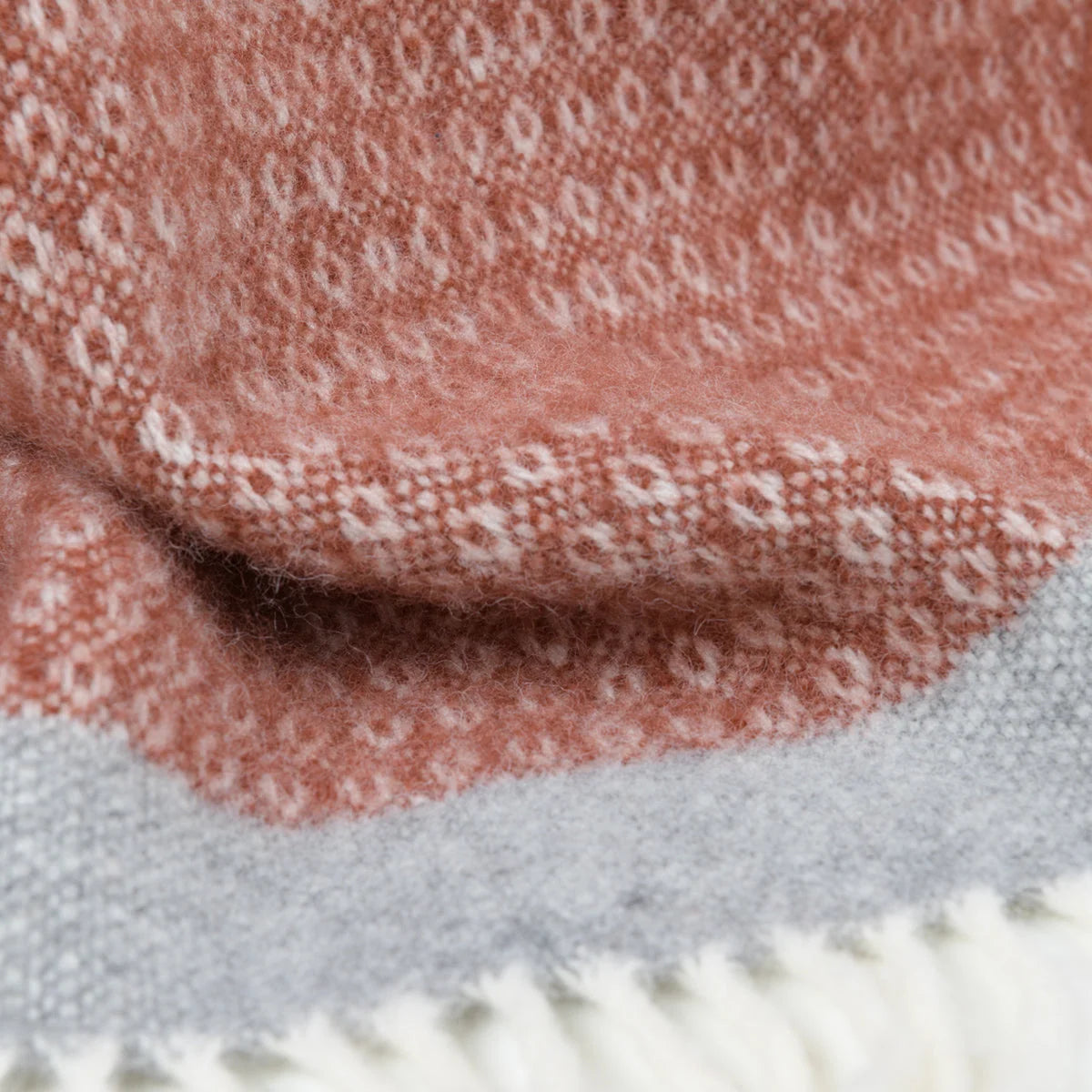 Blanket Organic Lambswool Knitted Texture With Fringed Edge