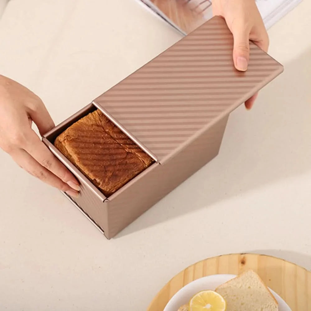 Bread Loaf Pan Set Non-Stick Two-Piece With Lids
