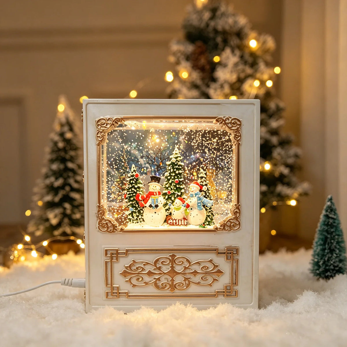 Christmas Snow Globe Decoration LED Santa Scene