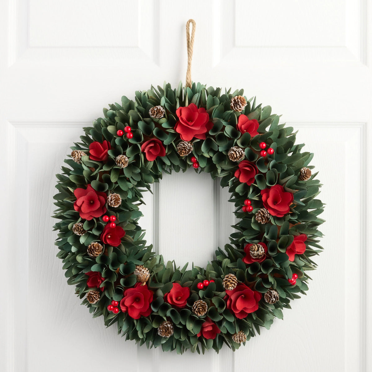 Christmas Wreath 20-Inch Wood Curl Design Real Pinecones