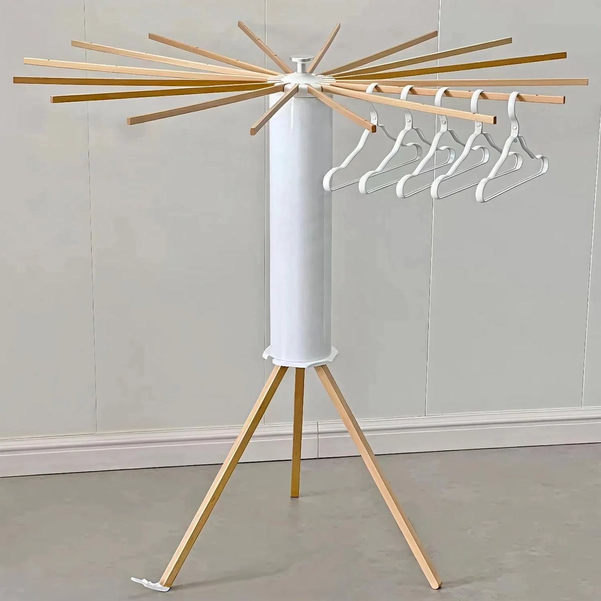 Clothes Drying Rack Foldable Tripod 32 Kg Capacity