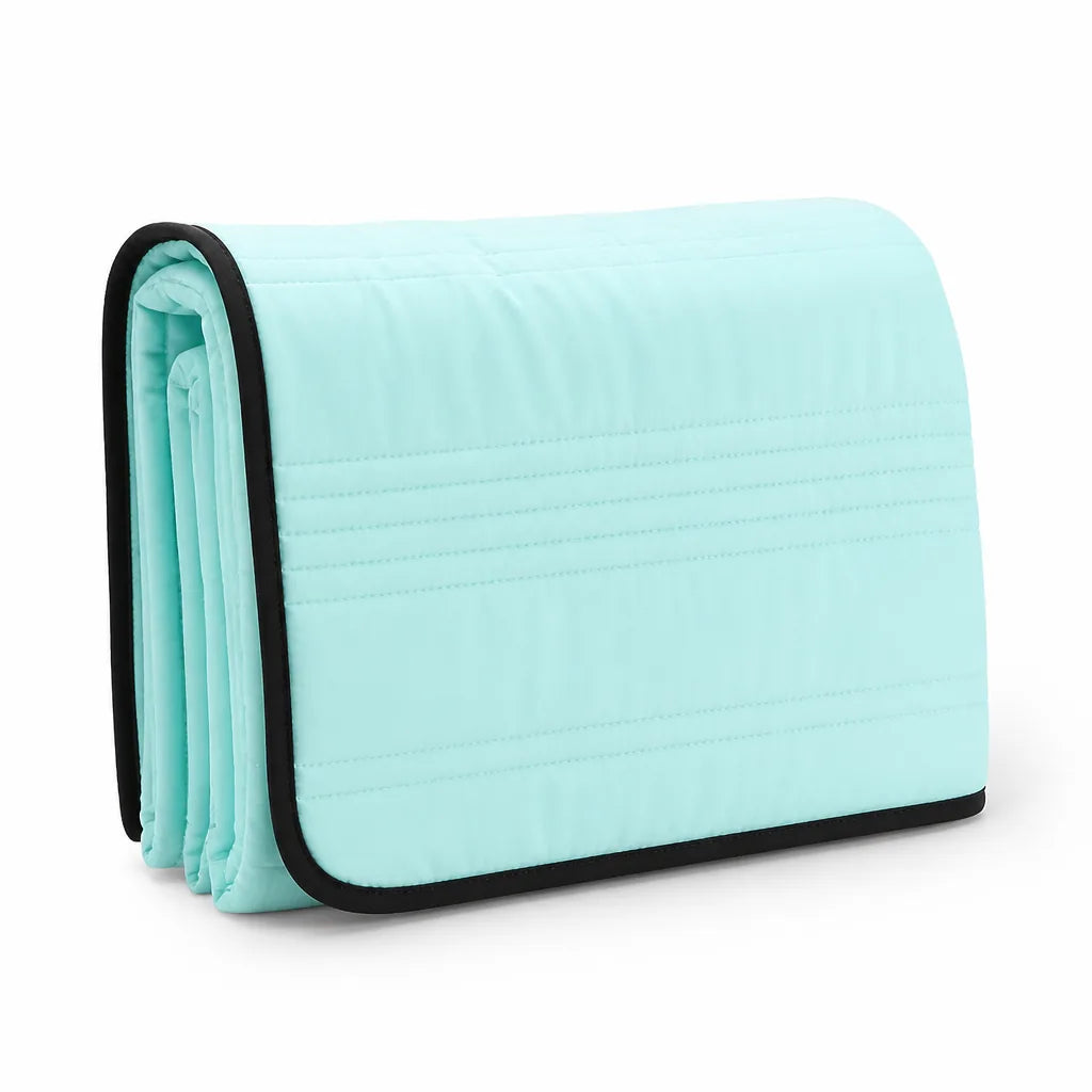 Cooling Blanket Moisture-Wicking & Breathable Hypoallergenic Polyester