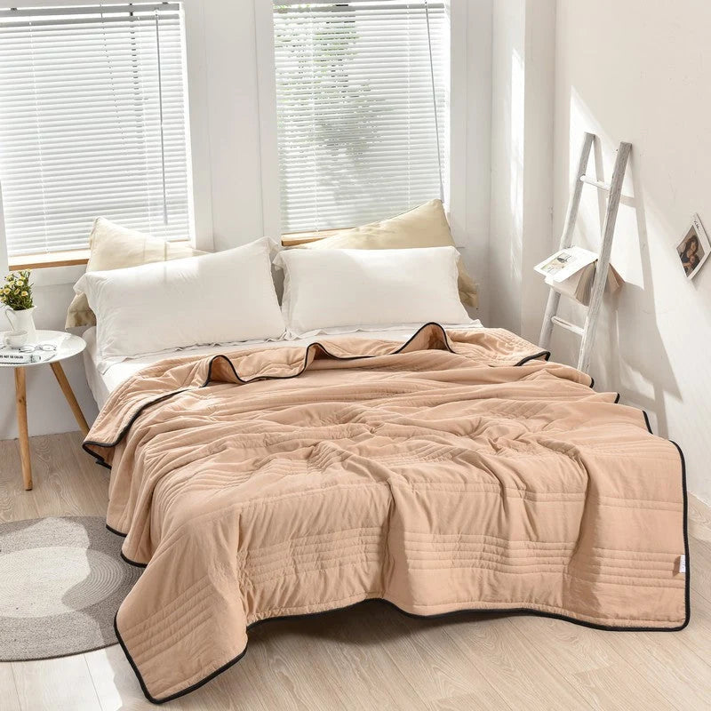 Cooling Blanket Moisture-Wicking & Breathable Polyester