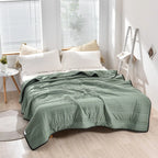 Cooling Blanket Moisture-Wicking & Breathable Polyester