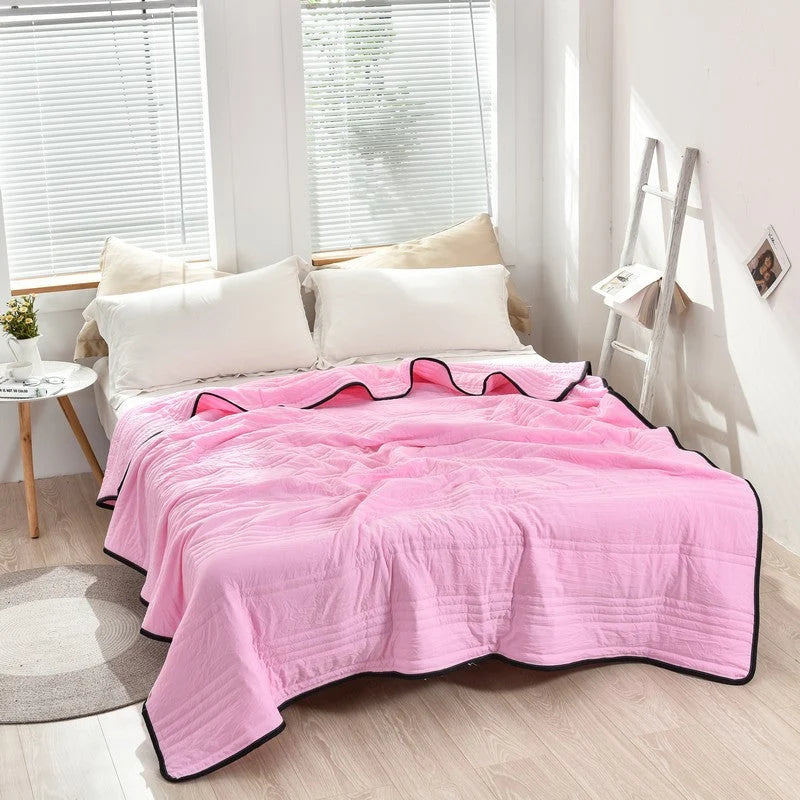 Cooling Blanket Moisture-Wicking & Breathable Polyester