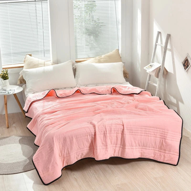 Cooling Blanket Moisture-Wicking & Breathable Polyester