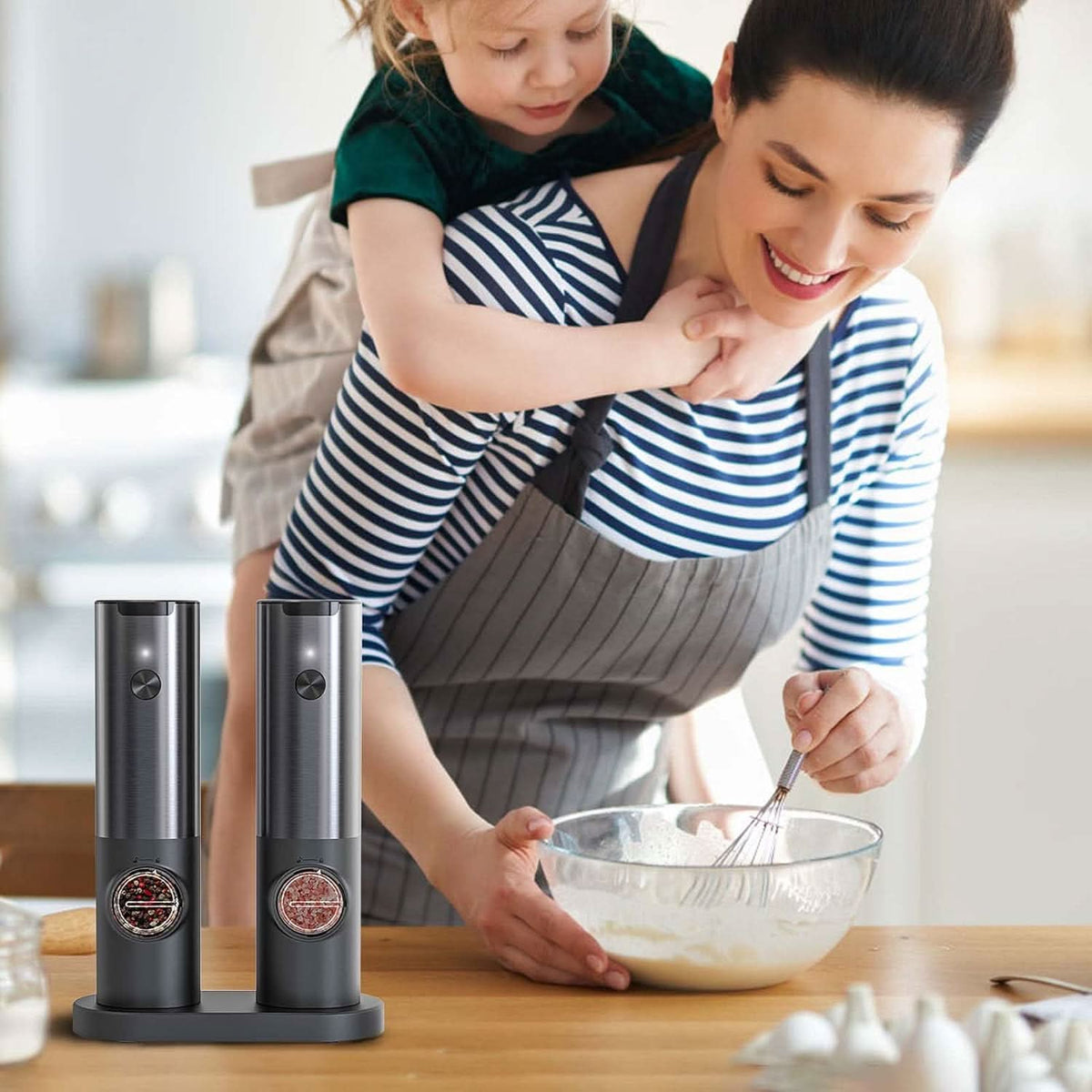 Electric Salt & Pepper Grinder Set Rechargeable Adjustable LED Lights