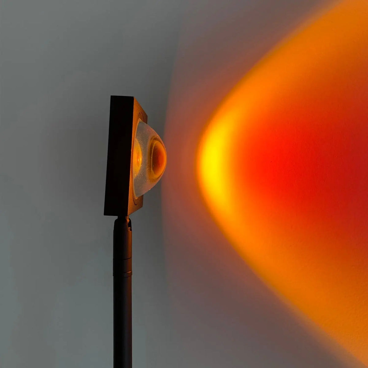 Floor Lamp LED Ring Slim Aluminum Sunset Red