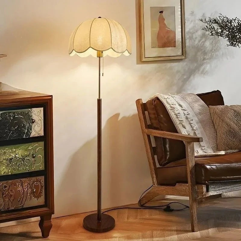 Floor Lamp Wavy Shade Adjustable Height Tri-Color Lighting
