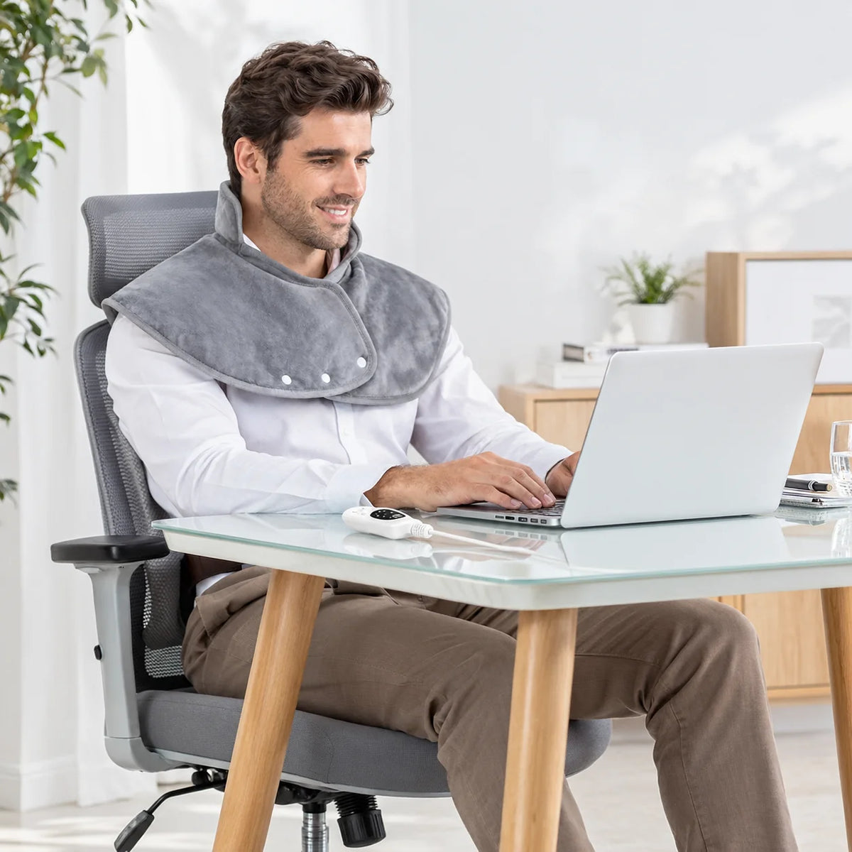 Heated Scarf Soft Flannel Hands-Free 6 Heat Settings