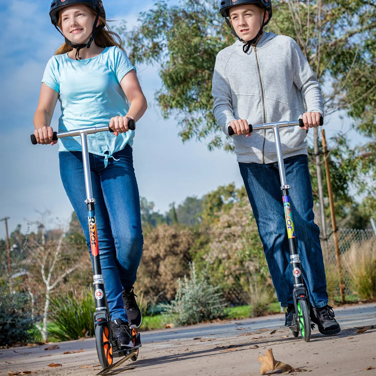 Kids Scooter LED Light-Up Wheels Foldable Adjustable Handlebar