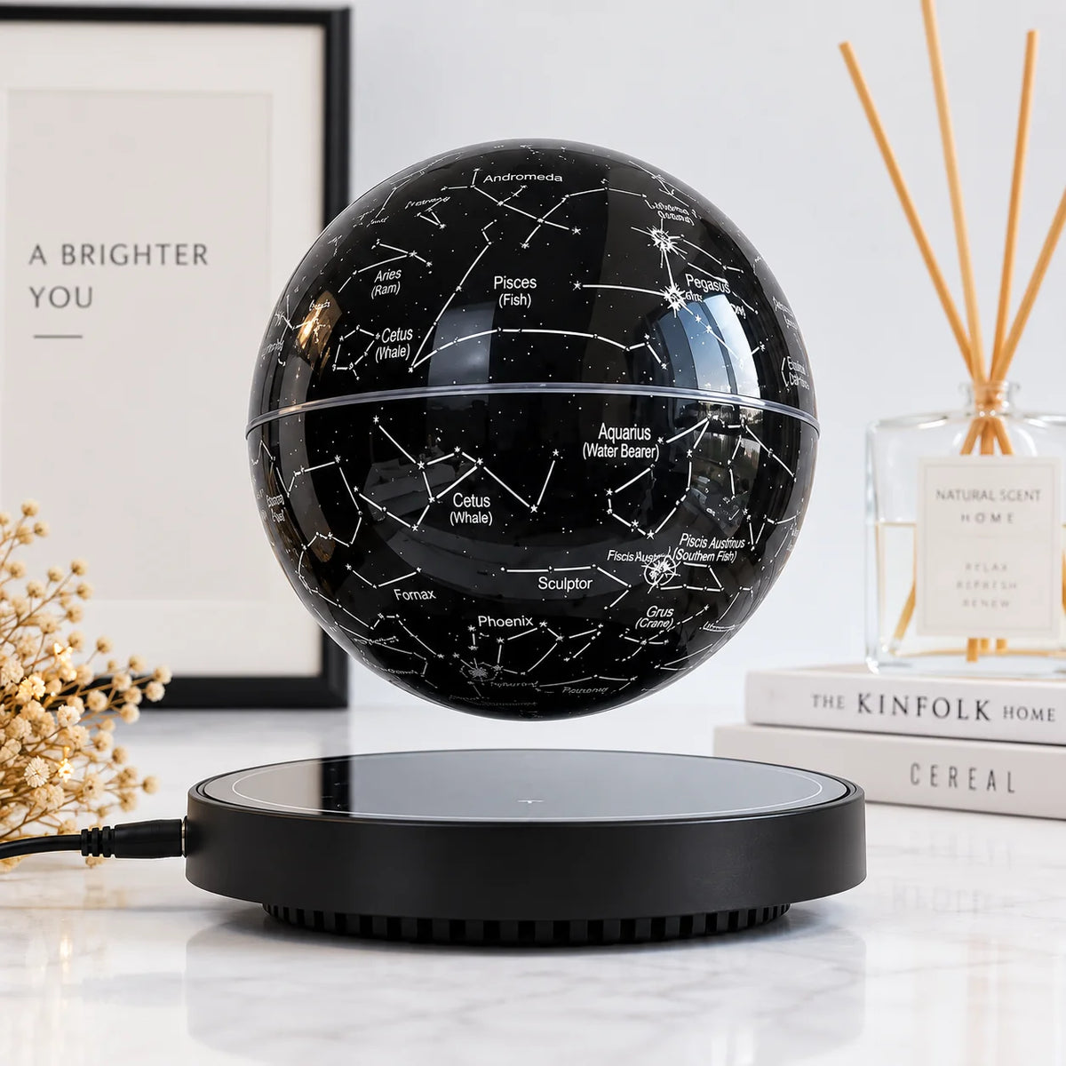Lamp Magnetic Levitation & 360-Degree Rotation