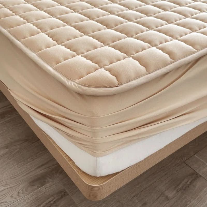 Mattress Protector Cooling Breathable & Waterproof 30cm Deep
