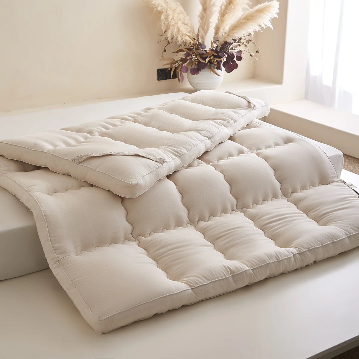 Mattress Topper Cotton Cover Hand-Tufted Breathable Cushioning