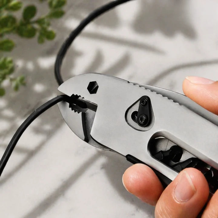 Multifunction Pliers Stainless Steel Integrated Bits & Wrenches