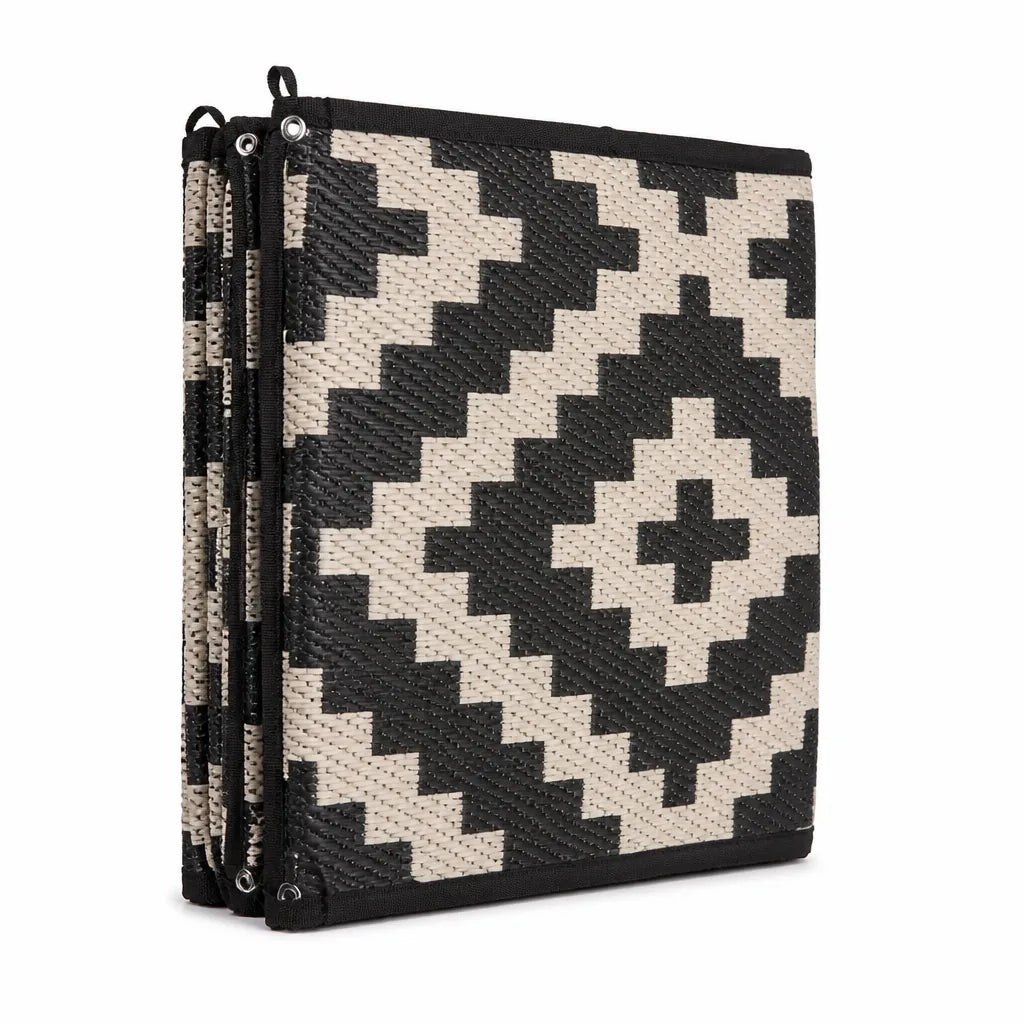 Outdoor Rug Reversible Geometric Waterproof & UV-Protected