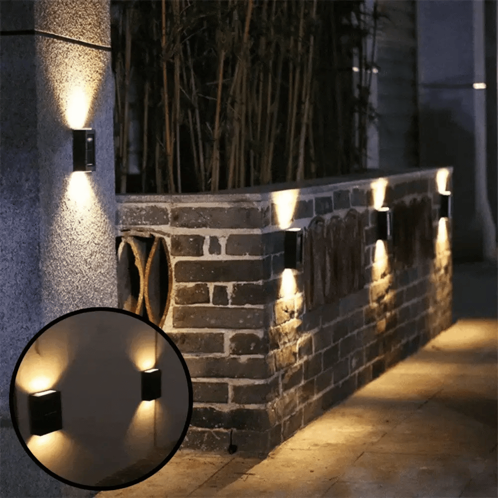 Outdoor Solar Wall Light Warm White 10-Hour Weatherproof