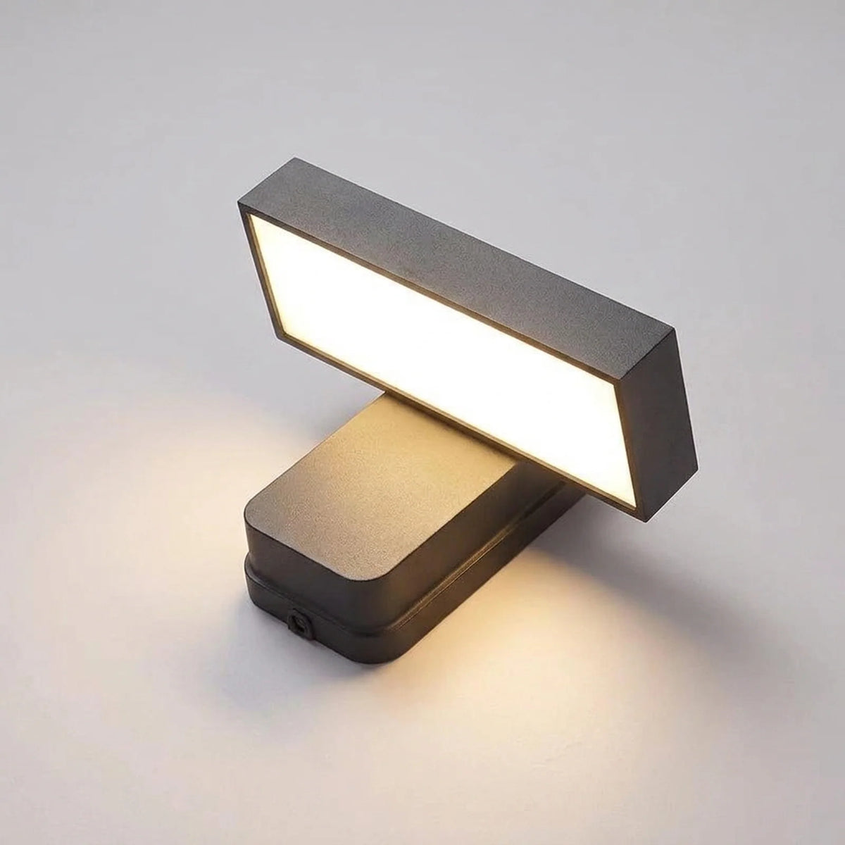 Outdoor Wall Light Adjustable LED IP65 Weather-Resistant