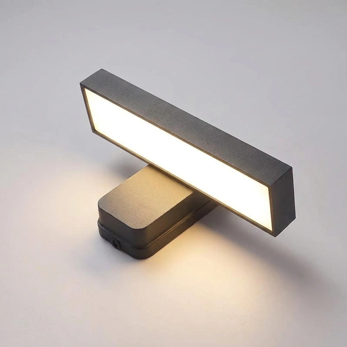 Outdoor Wall Light Adjustable LED IP65 Weather-Resistant