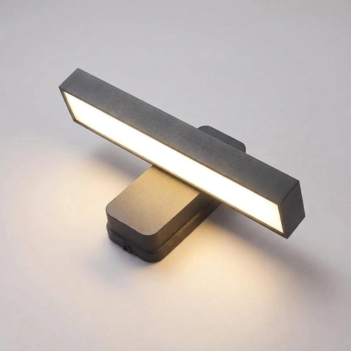 Outdoor Wall Light Adjustable LED IP65 Weather-Resistant