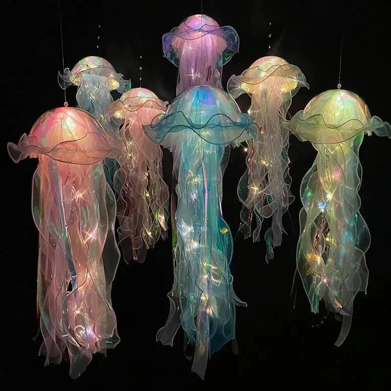 Pendant Lamp Jellyfish Design Multicolor LED Battery-Powered