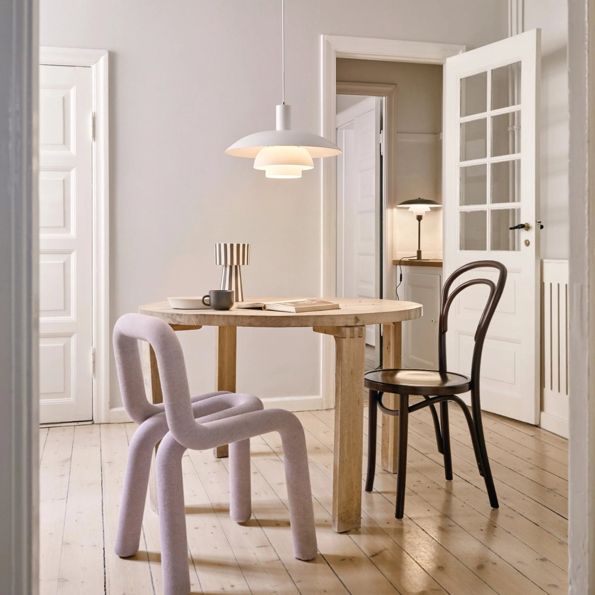 Pendant Light Metal Dimmable Integrated LED Danish Style