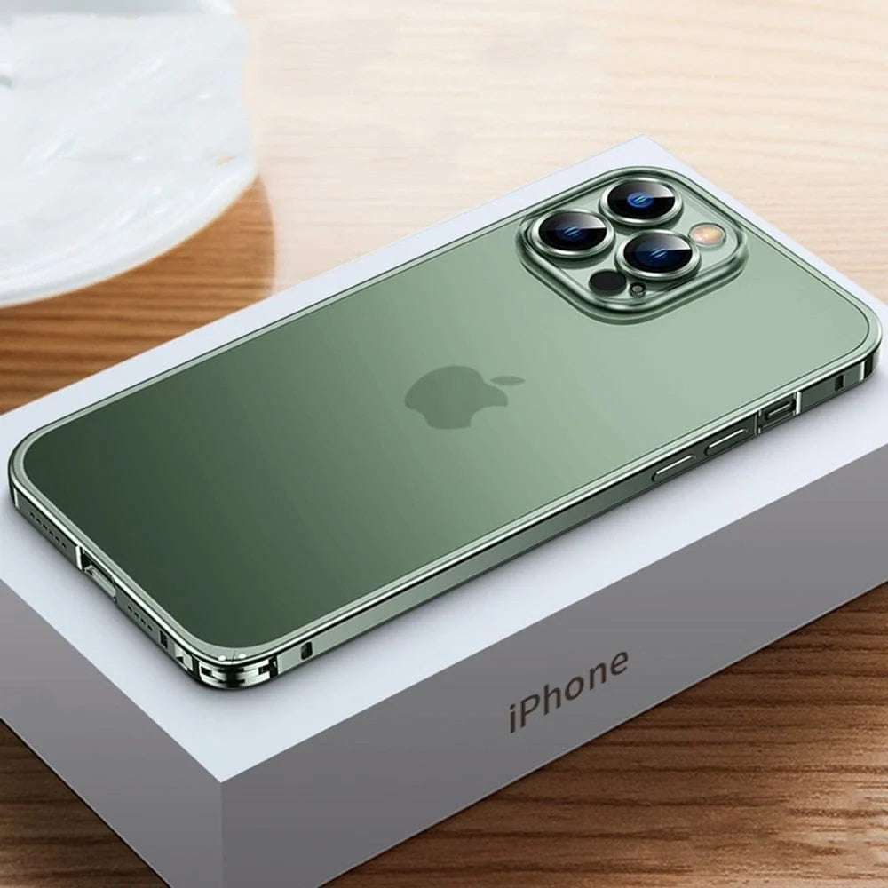 Phone Case CNC-Machined Aluminum Shock-Resistant Protection