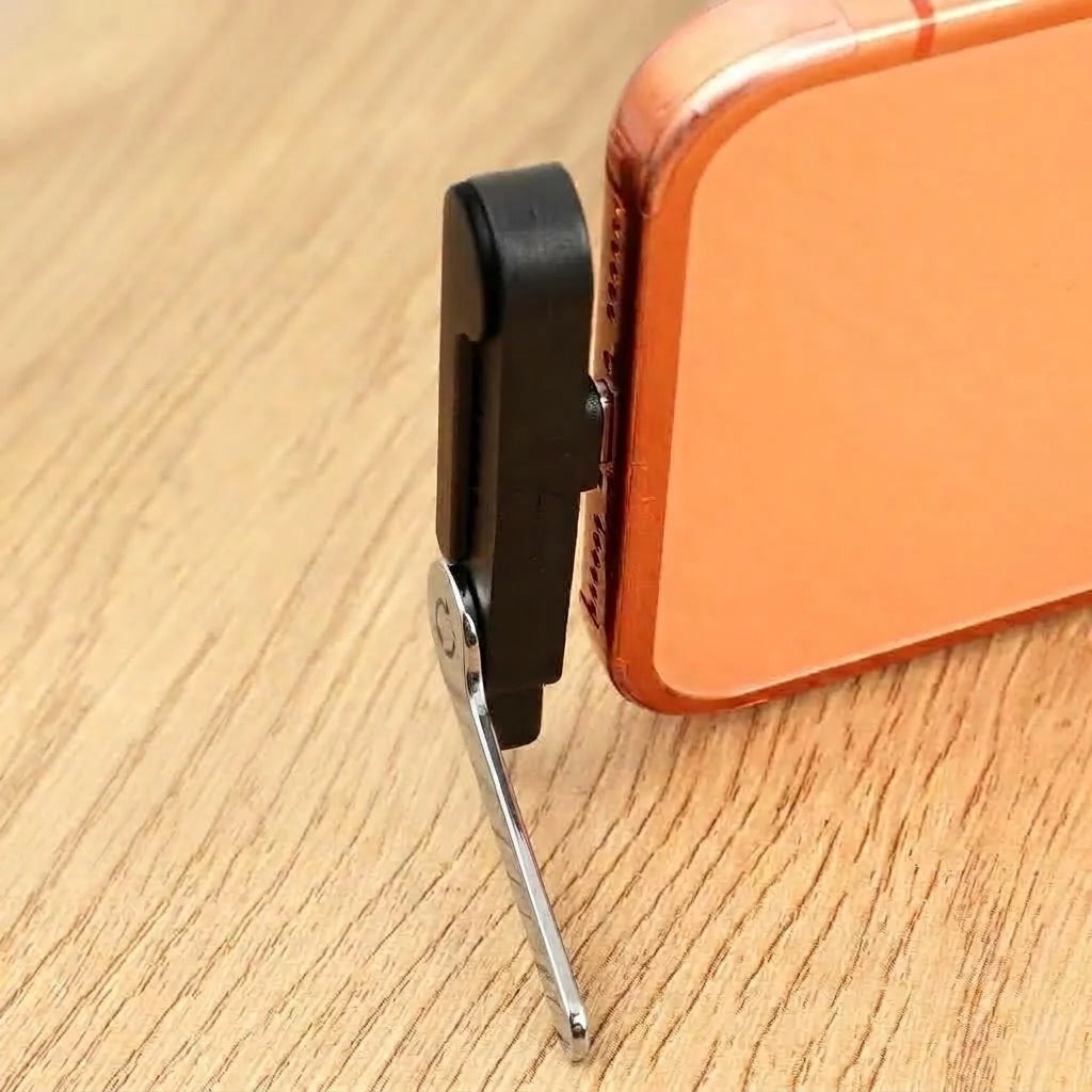 Phone Charging Adapter Foldable 360° Stand USB-C & Lightning