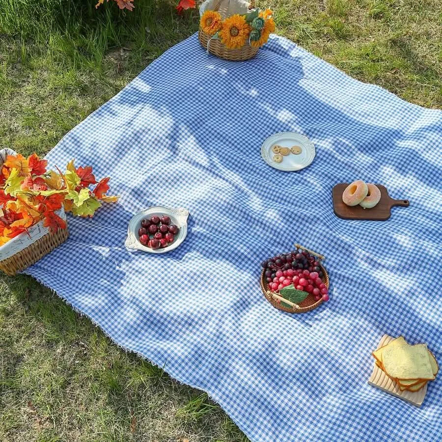 Picnic Blanket Quick-Drying Lightweight Foldable Checkered Design