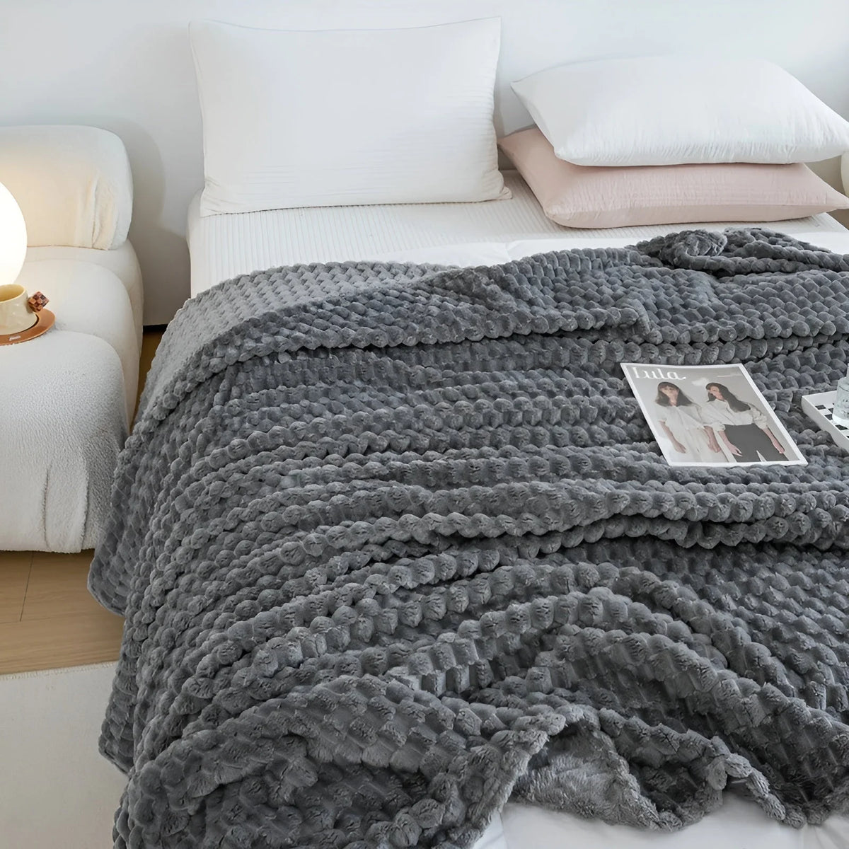 Throw Blanket Quilted Microfiber Super Soft Machine Washable
