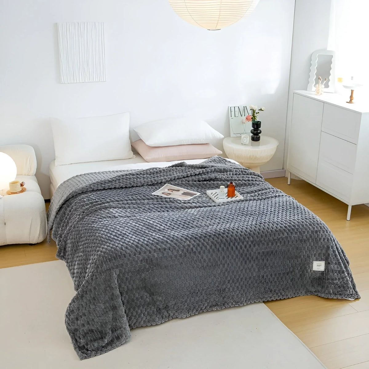 Throw Blanket Quilted Microfiber Super Soft Machine Washable