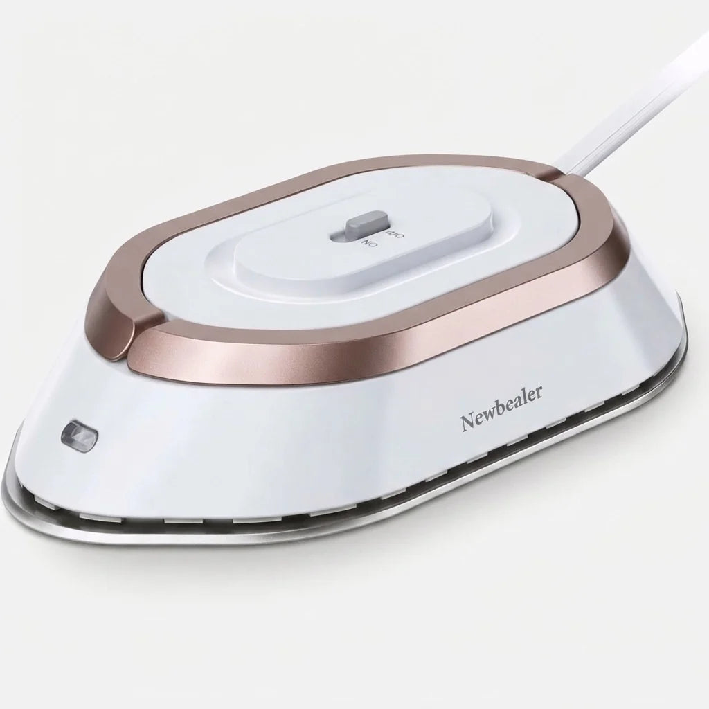 Travel Iron Ceramic Soleplate 2-Minute Heat-Up & Dual Voltage