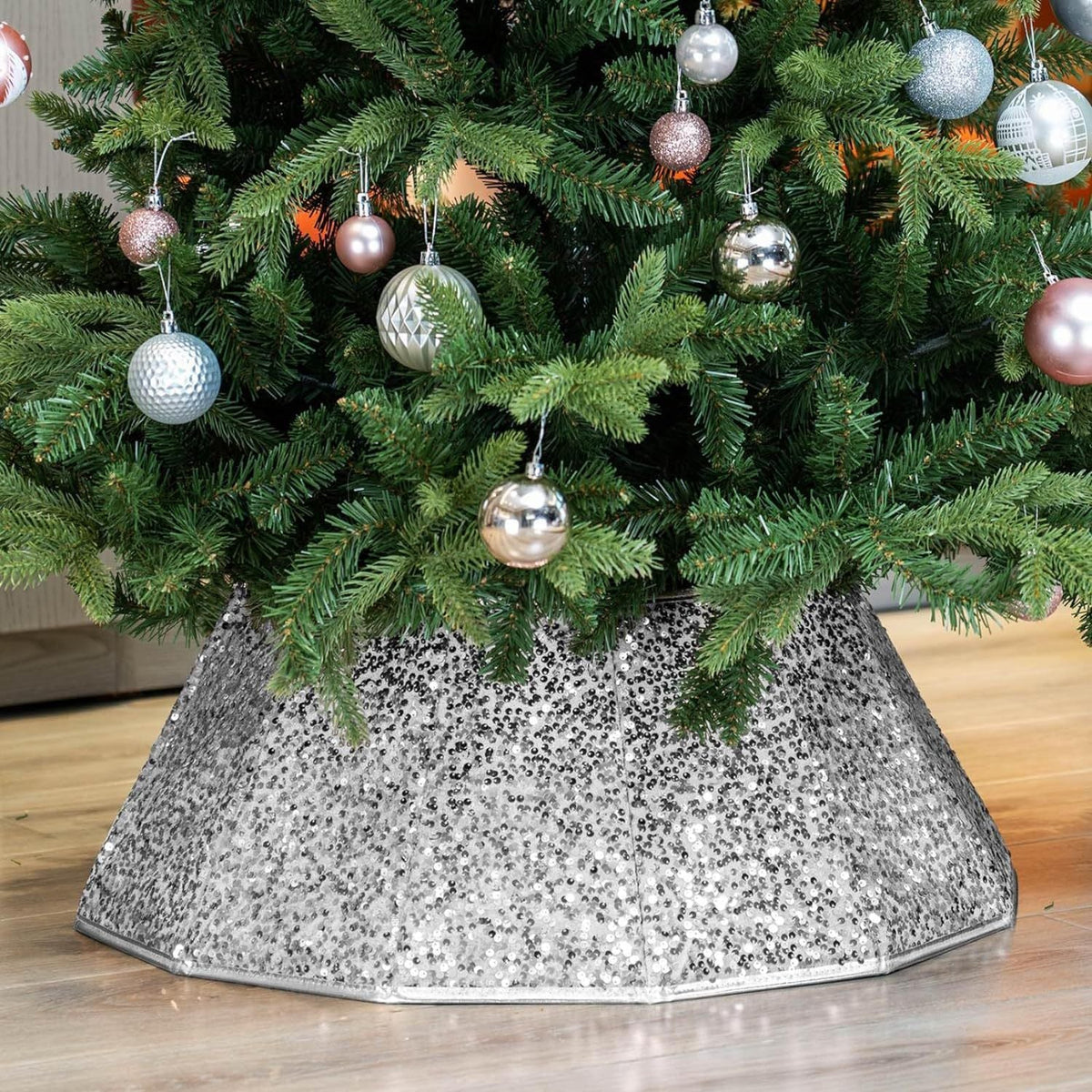 Tree Skirt Sequin Design Spot-Clean Care Multiple Sizes