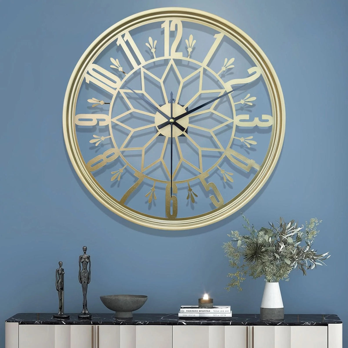 Wall Clock Wrought Iron Modern Minimalist 15.75-Inch Round