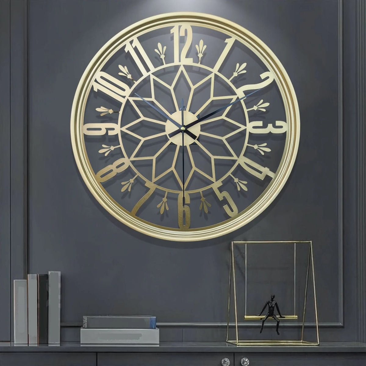 Wall Clock Wrought Iron Modern Minimalist 15.75-Inch Round