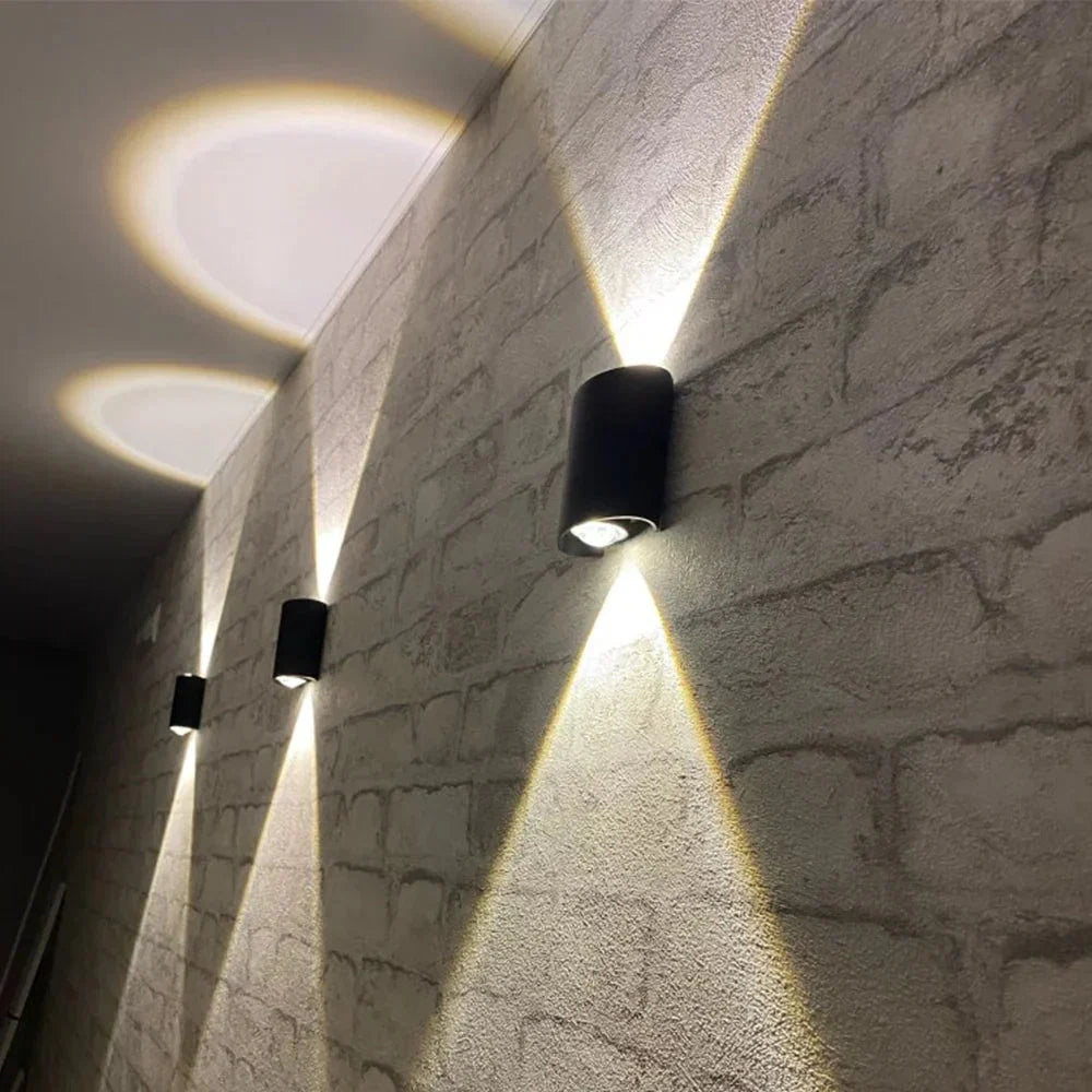 Wall Light Up-Down LED Warm White