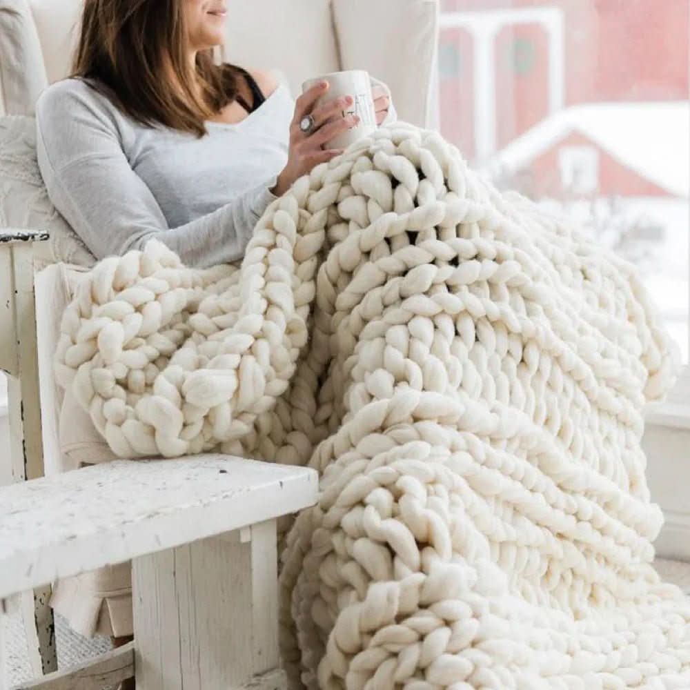 Wool Yarn Soft Fluffy 1000 g Skein